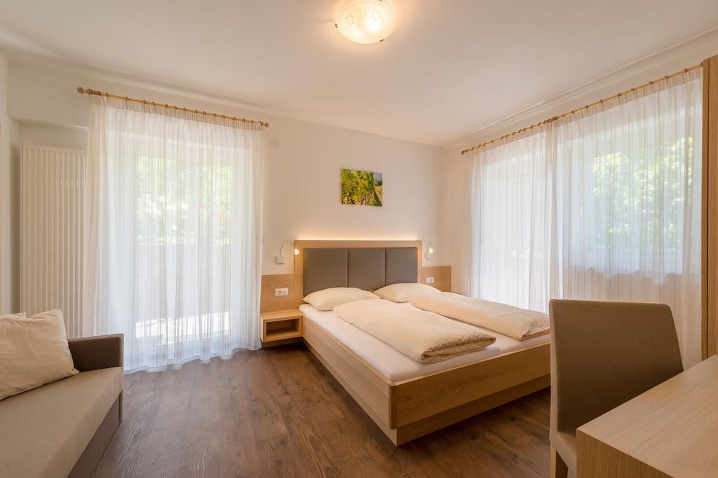 Pension Etschblick B&B Frangarto Exterior foto